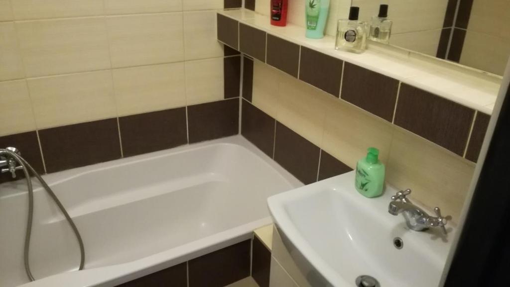 Flat For 2 People, Wifi Apartment
